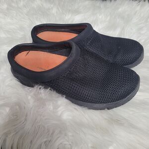 Merrell Slip On Shoes Womens 8 Black Mesh Comfort Walking Mules Fresh Grip